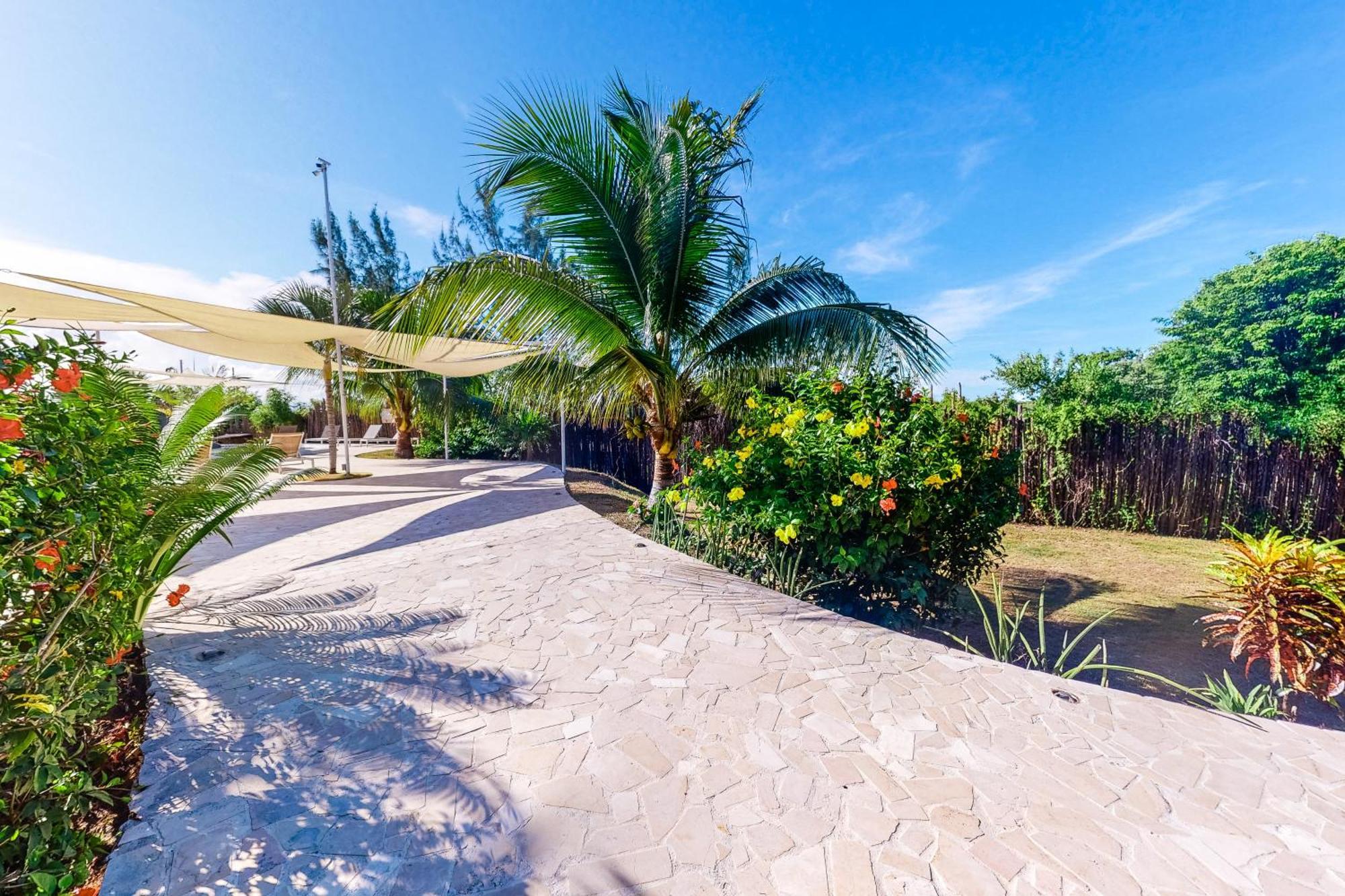 Swan Villas Maya Beach 객실 사진